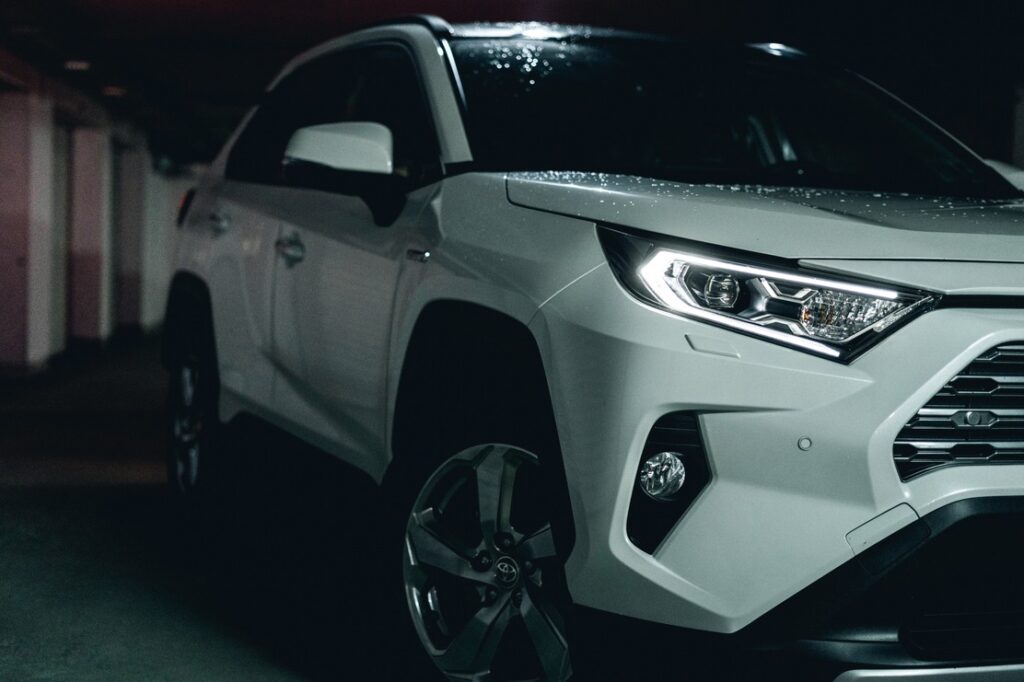Rent Toyota RAV4 in Casablanca
